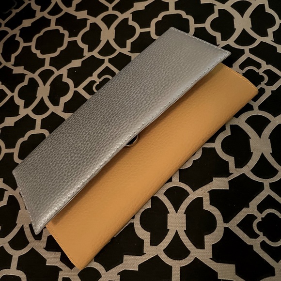 Sale! Vegan leather wallet NWT from Pitti Vintage in Florence, Italy. - Picture 1 of 6